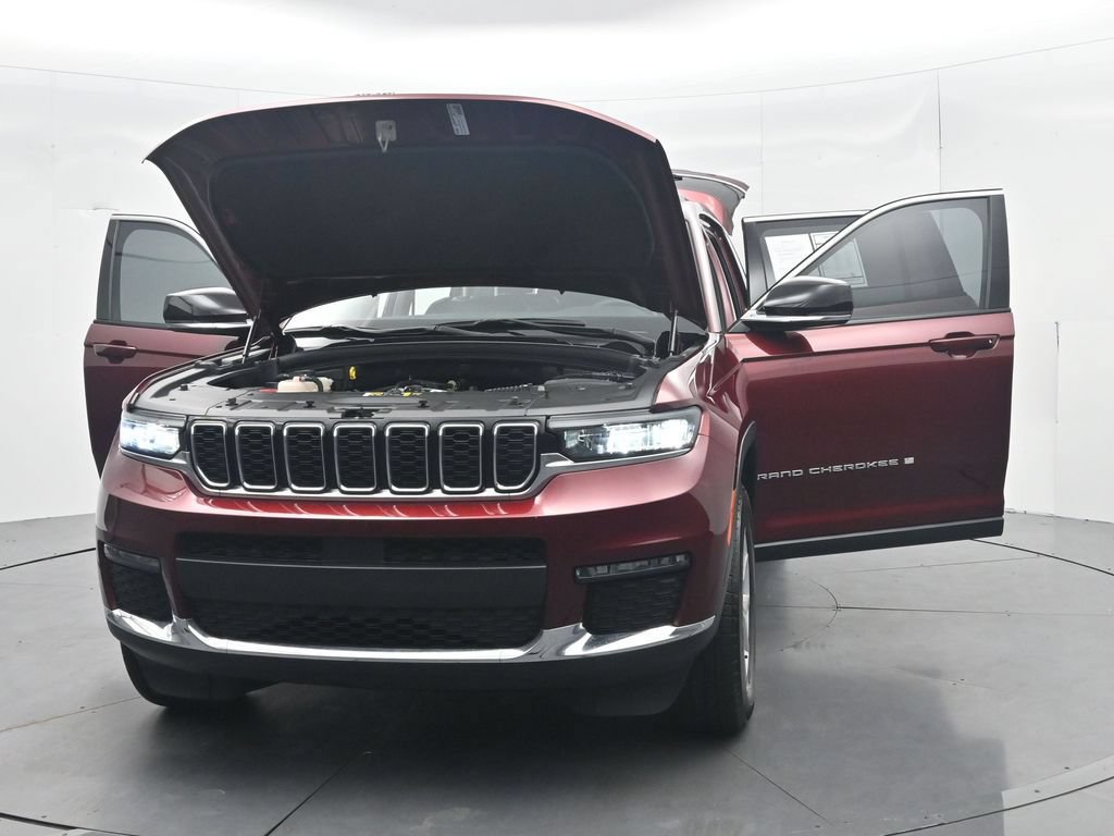 Used 2023 Jeep Grand Cherokee L Limited RWD image 50