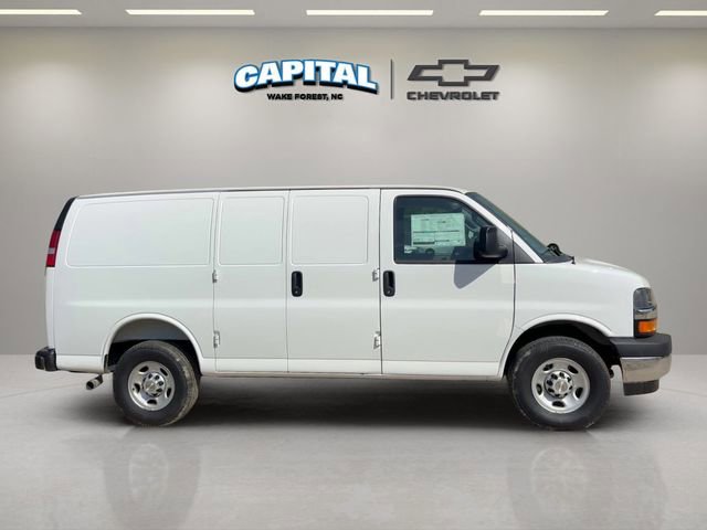 New 2026 Chevrolet Express 2500 w/ Driver Convenience Package RWD image 6