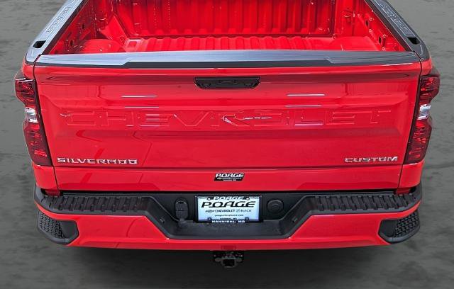 New 2026 Chevrolet Silverado 1500 Custom AWD/4WD image 11