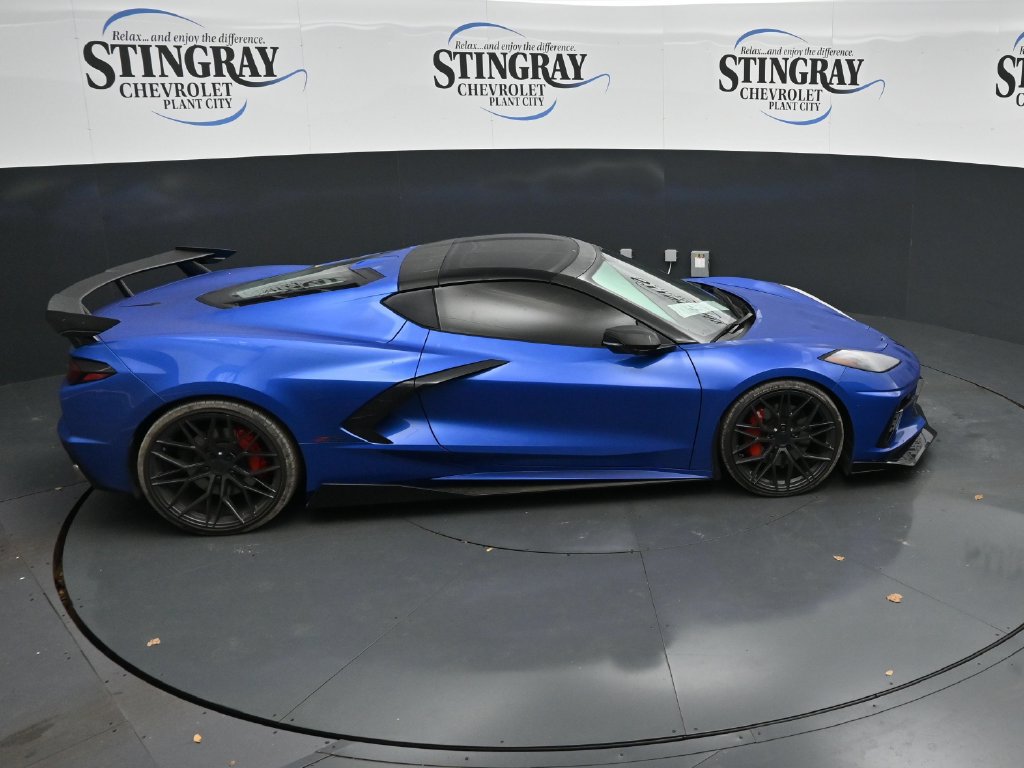 Used 2022 Chevrolet Corvette Stingray Preferred Cpe w/ Z51 Performance Package RWD image 25