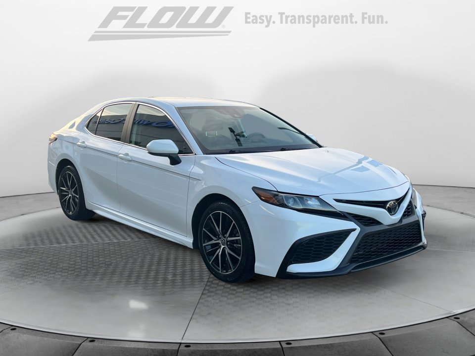 Used 2021 Toyota Camry SE