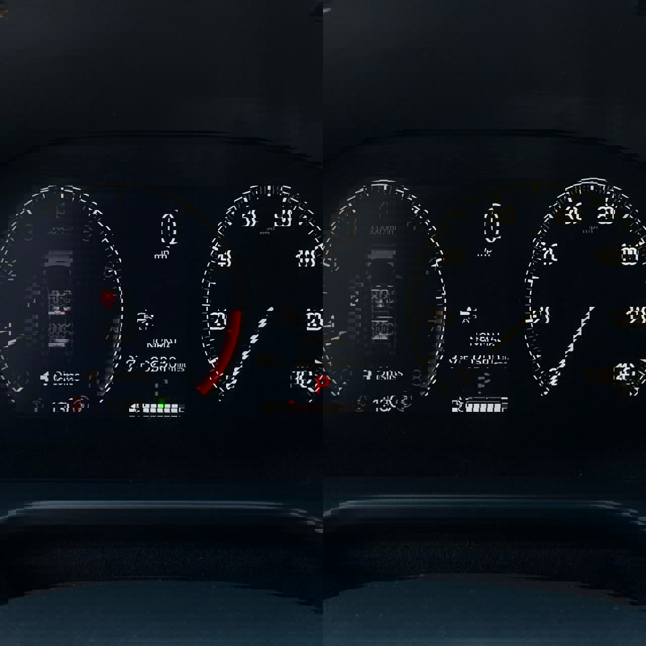 Used 2025 Honda HR-V Sport image 16