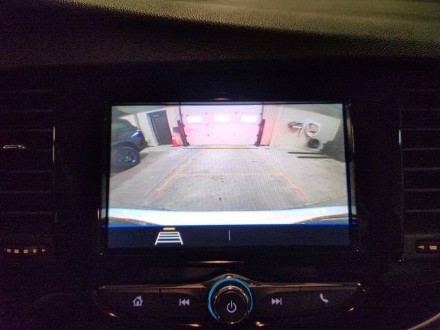 Used 2022 Buick Encore Preferred w/ Safety Package image 16