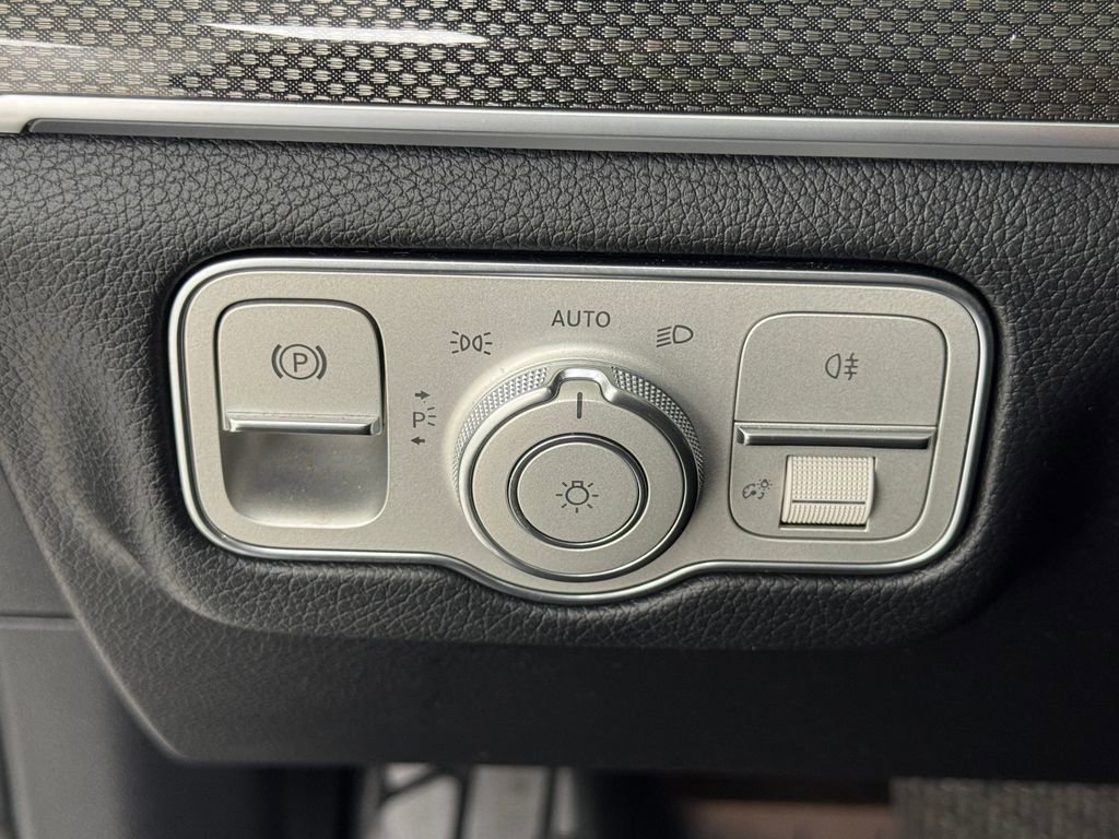 Used 2022 Mercedes-Benz GLE 350 4MATIC image 31