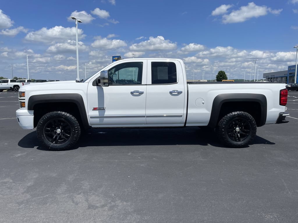 Used 2015 Chevrolet Silverado 1500 LT w/ Custom Sport Edition AWD/4WD image 2