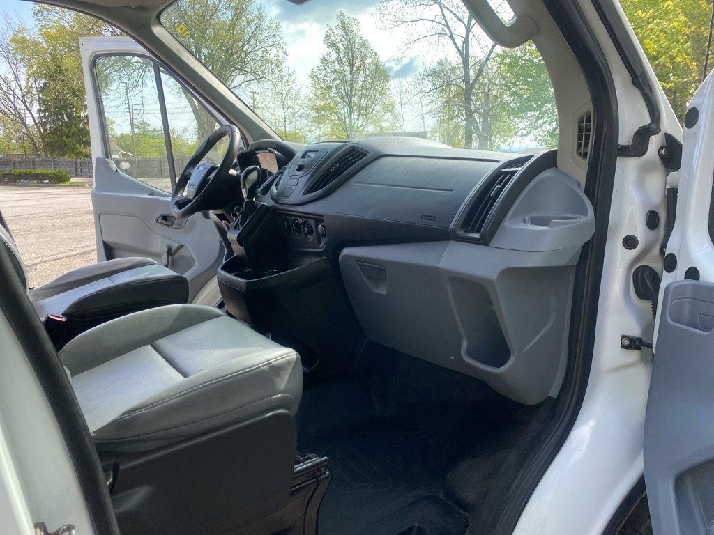 Used 2015 Ford Transit 250 148 High Roof RWD image 18