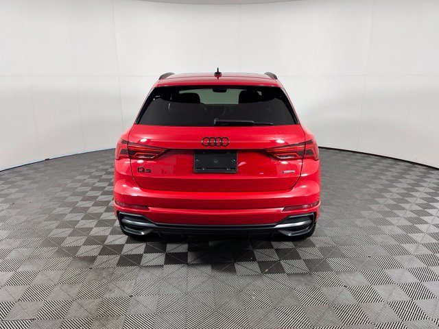 Used 2021 Audi Q3 2.0T Premium Plus w/ Premium Plus Package AWD/4WD image 6