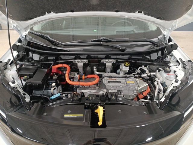 Used 2023 Nissan Ariya AWD image 33