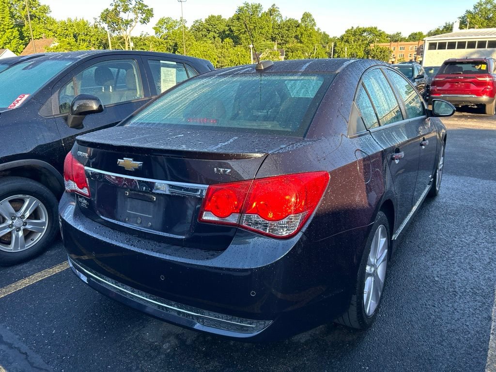 Used 2015 Chevrolet Cruze LTZ w/ Sun, Sound and Sport Package FWD image 6