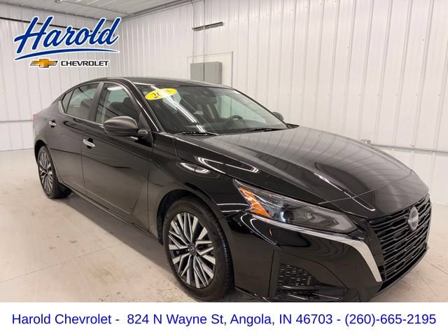 Used 2025 Nissan Altima 2.5 SV