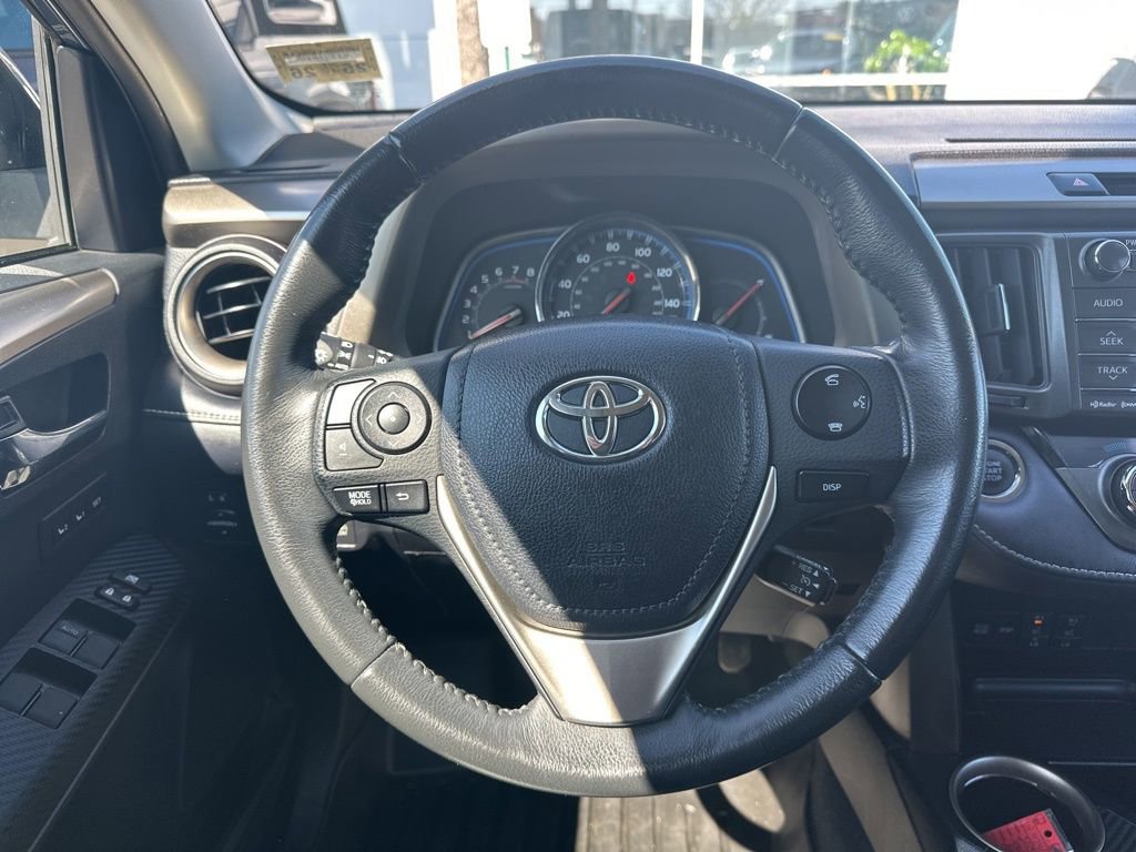 Used 2013 Toyota RAV4 Limited image 17