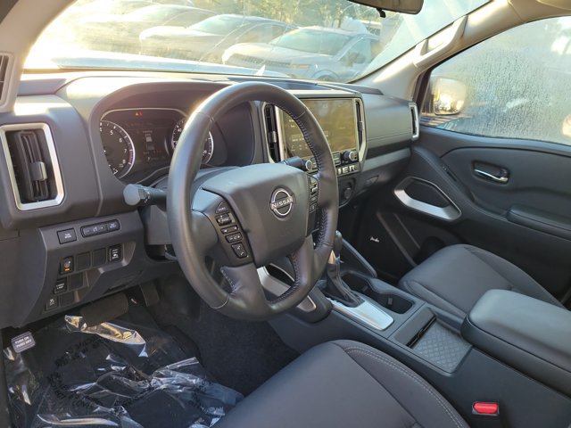 Used 2025 Nissan Frontier SV w/ SV Convenience Package RWD image 15