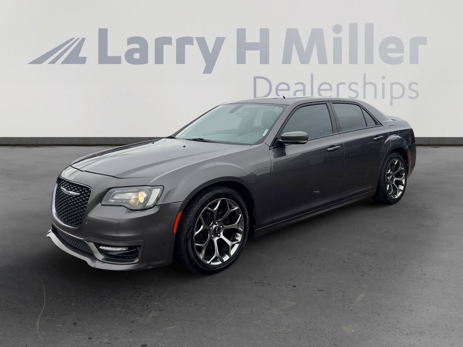 Used 2018 Chrysler 300 S w/ 300S Premium Group