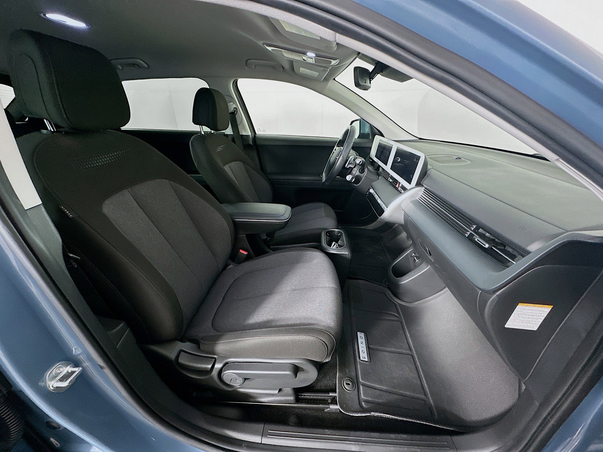 Used 2024 Hyundai Ioniq 5 SEL image 31