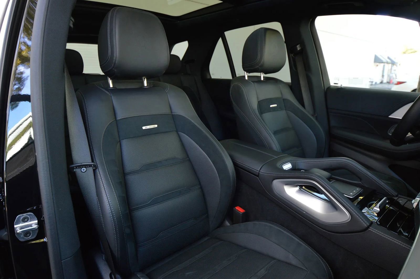 Used 2025 Mercedes-Benz GLE 53 AMG 4MATIC image 63