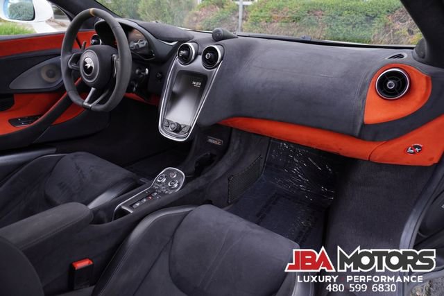 Used 2019 McLaren 600LT image 8