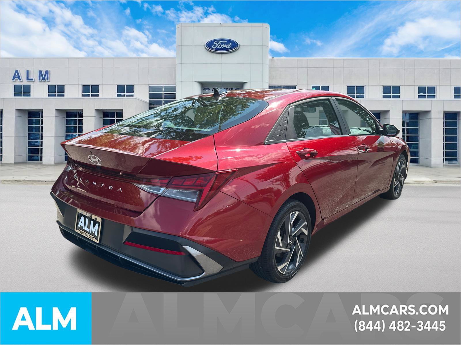 Used 2025 Hyundai Elantra SEL FWD image 5