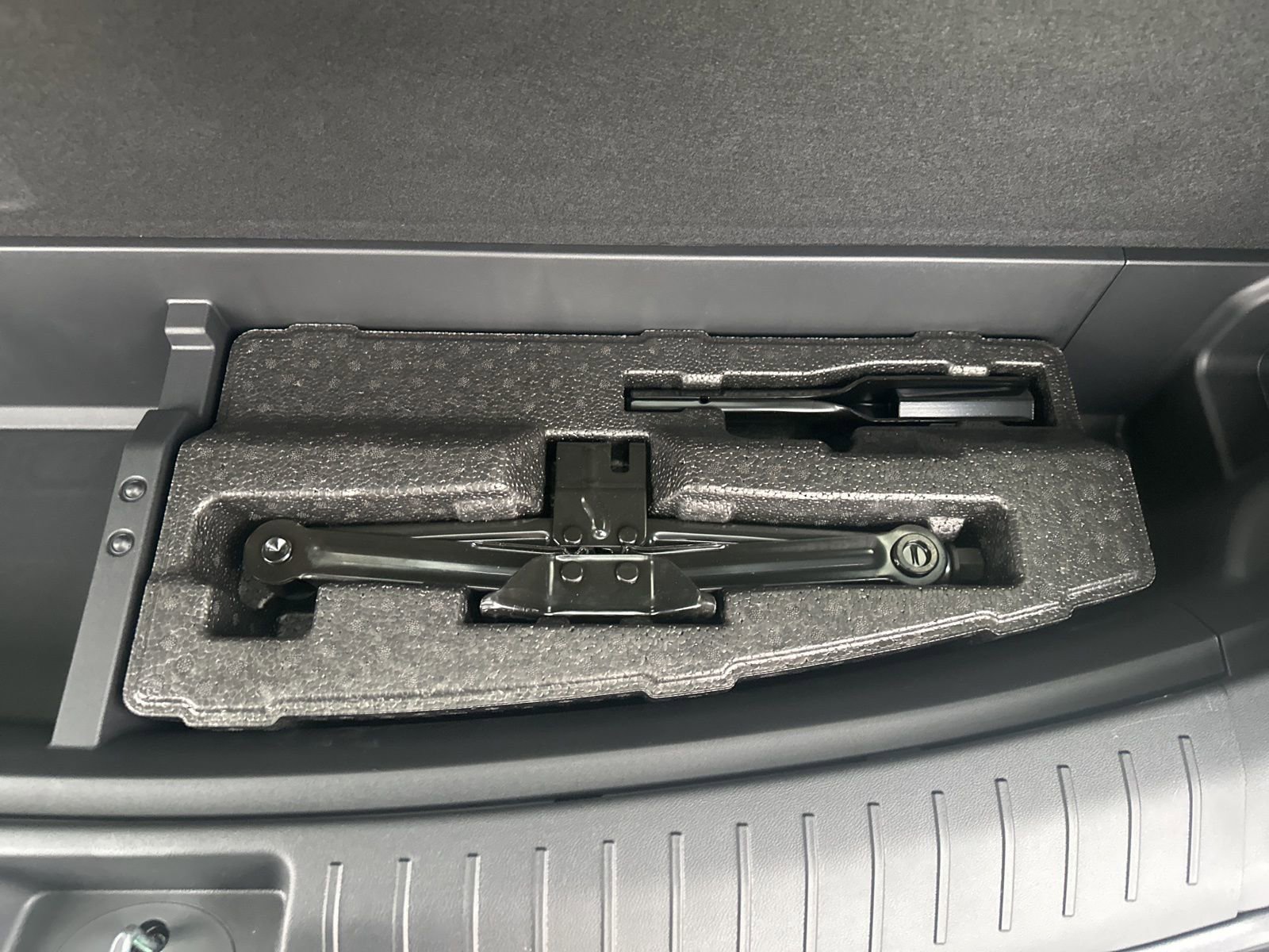 New 2026 Hyundai Santa Fe Limited image 40