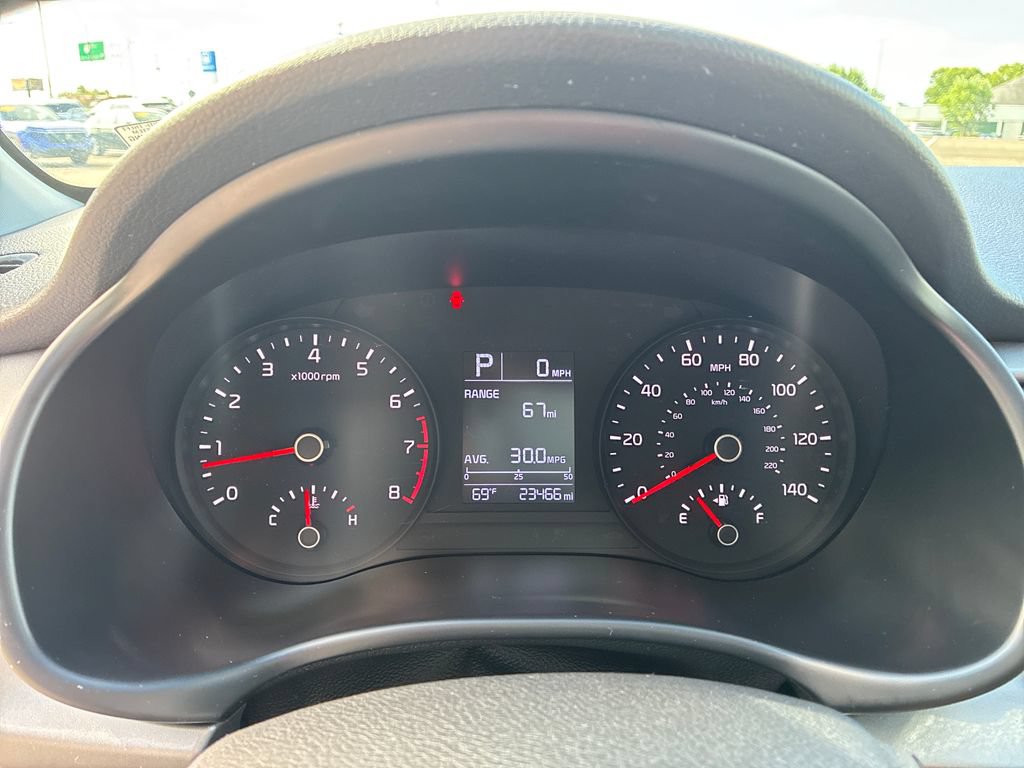 Used 2022 Kia Rio LX FWD image 13