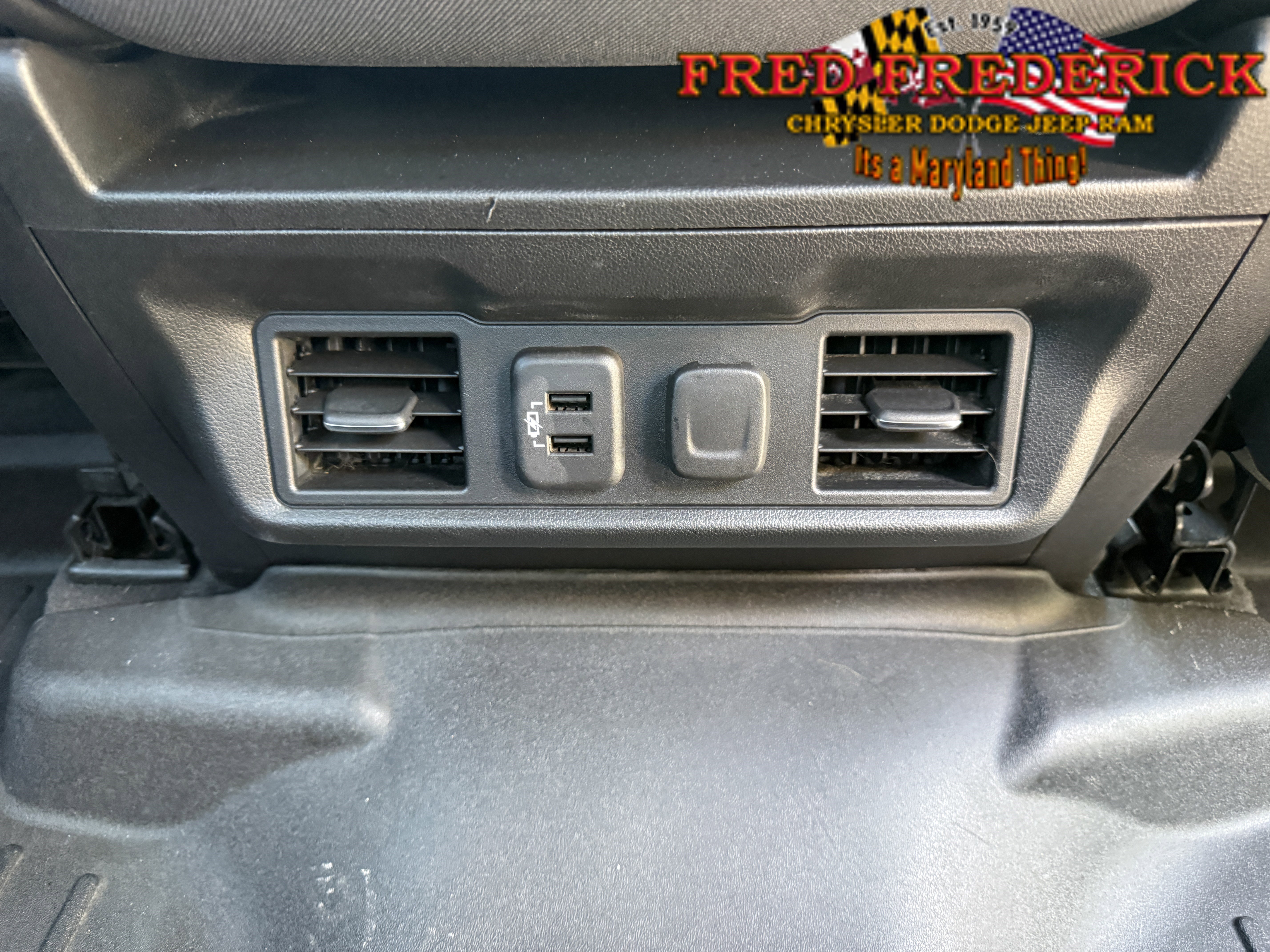 Used 2019 Chevrolet Silverado 1500 RST w/ All-Star Edition AWD/4WD image 17