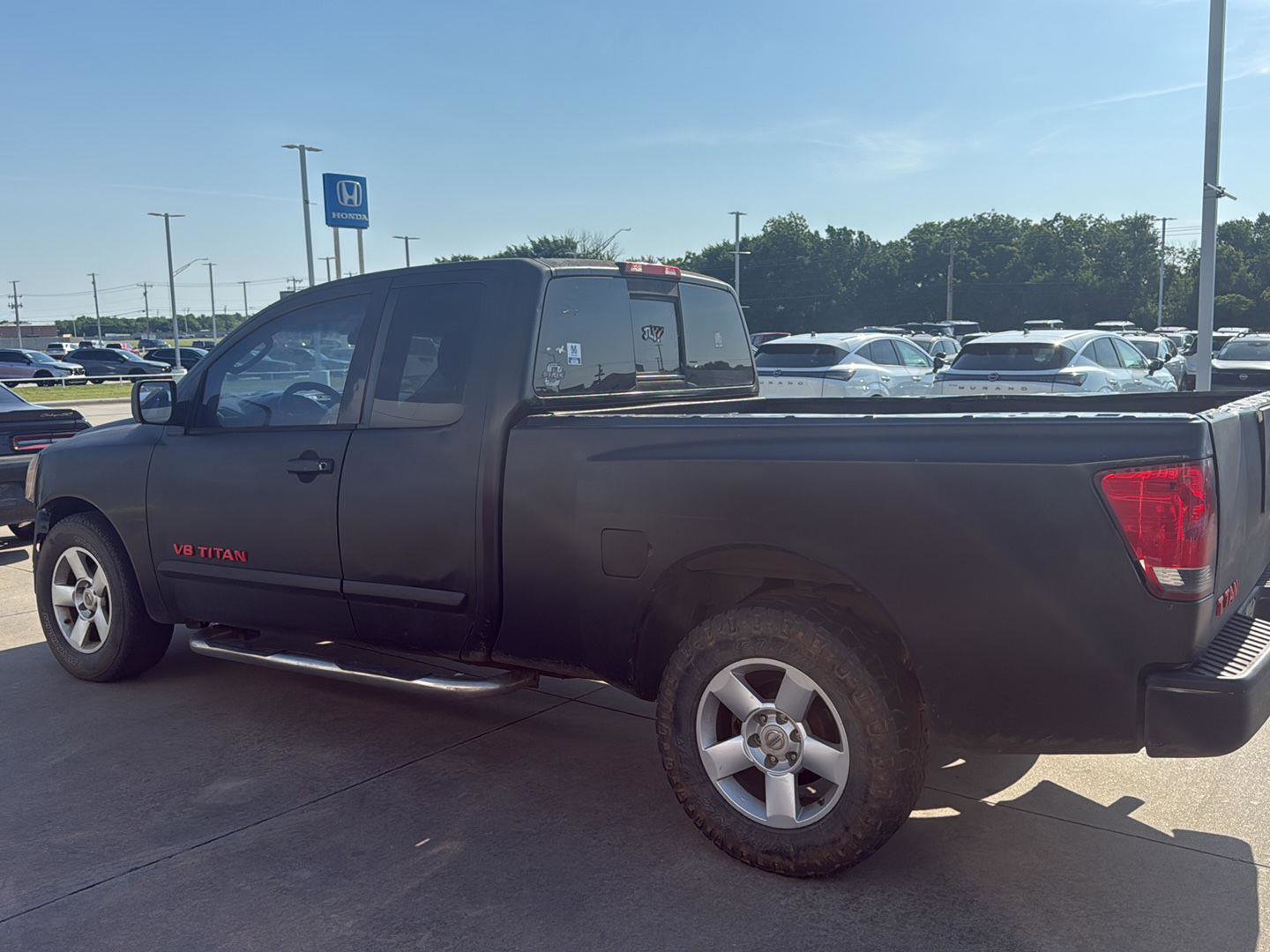 Used 2007 Nissan Titan SE RWD image 4