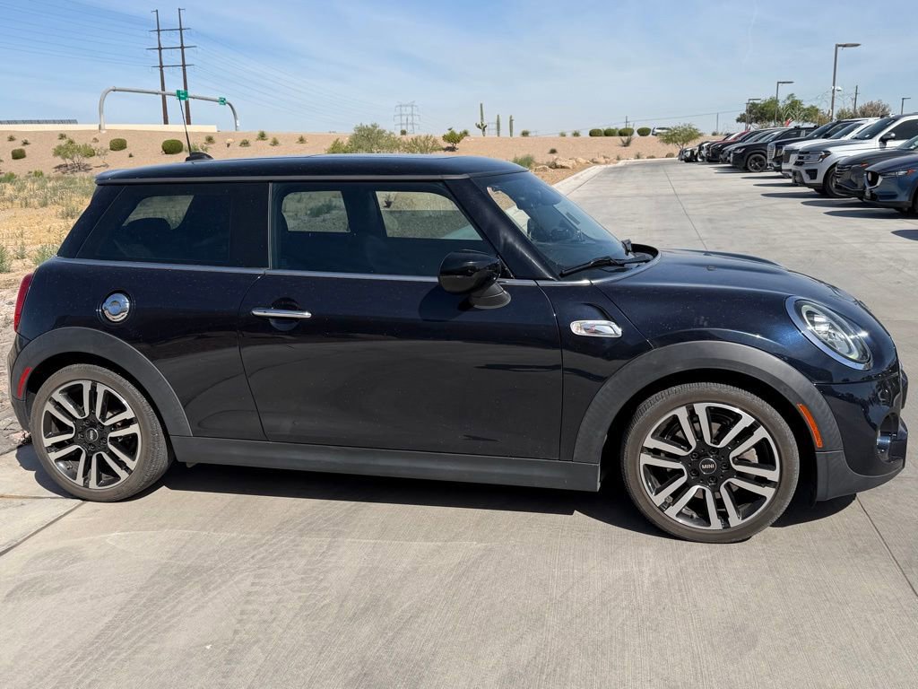 Used 2021 MINI Cooper S image 3
