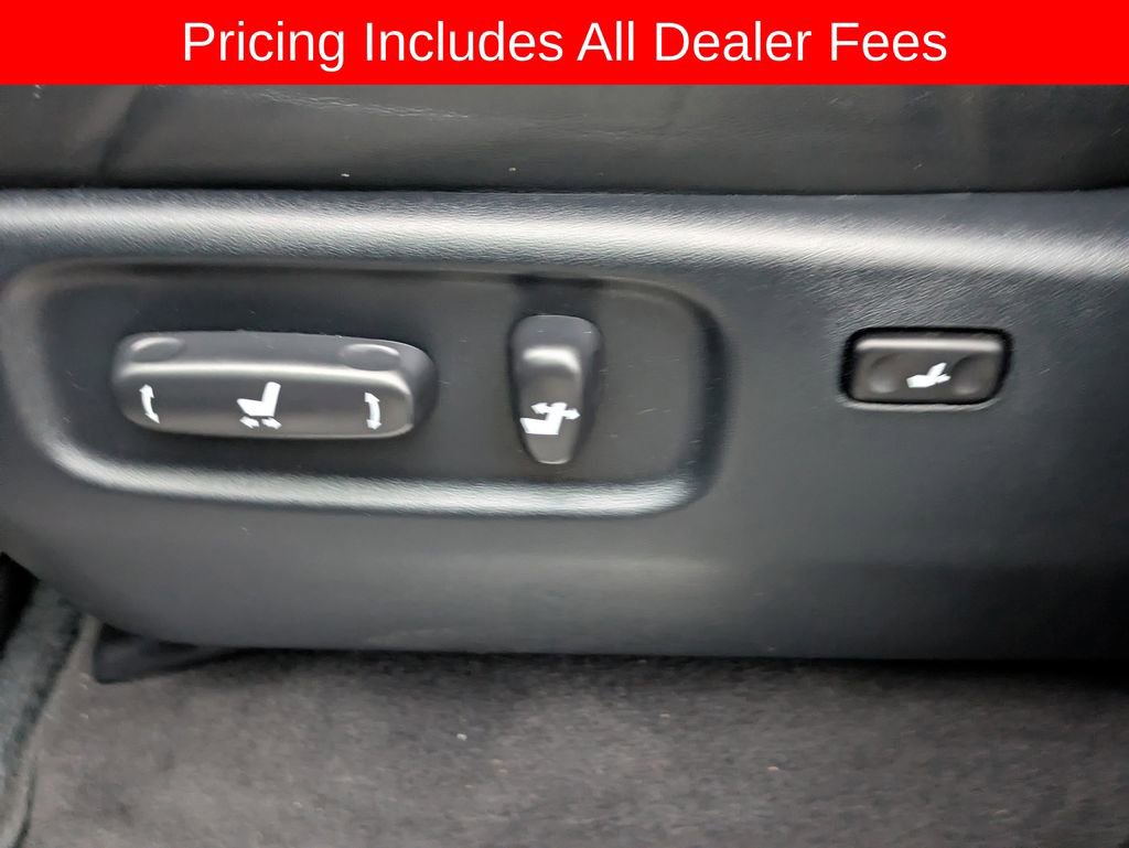 Used 2019 Toyota Land Cruiser AWD/4WD image 21