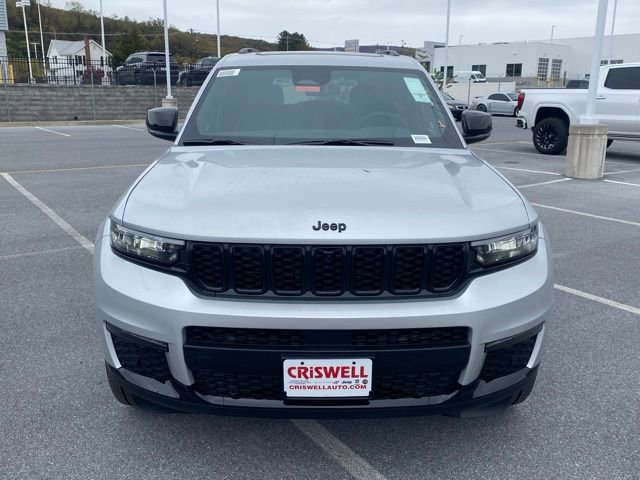 New 2025 Jeep Grand Cherokee L Limited w/ Luxury Tech Group II AWD/4WD image 10