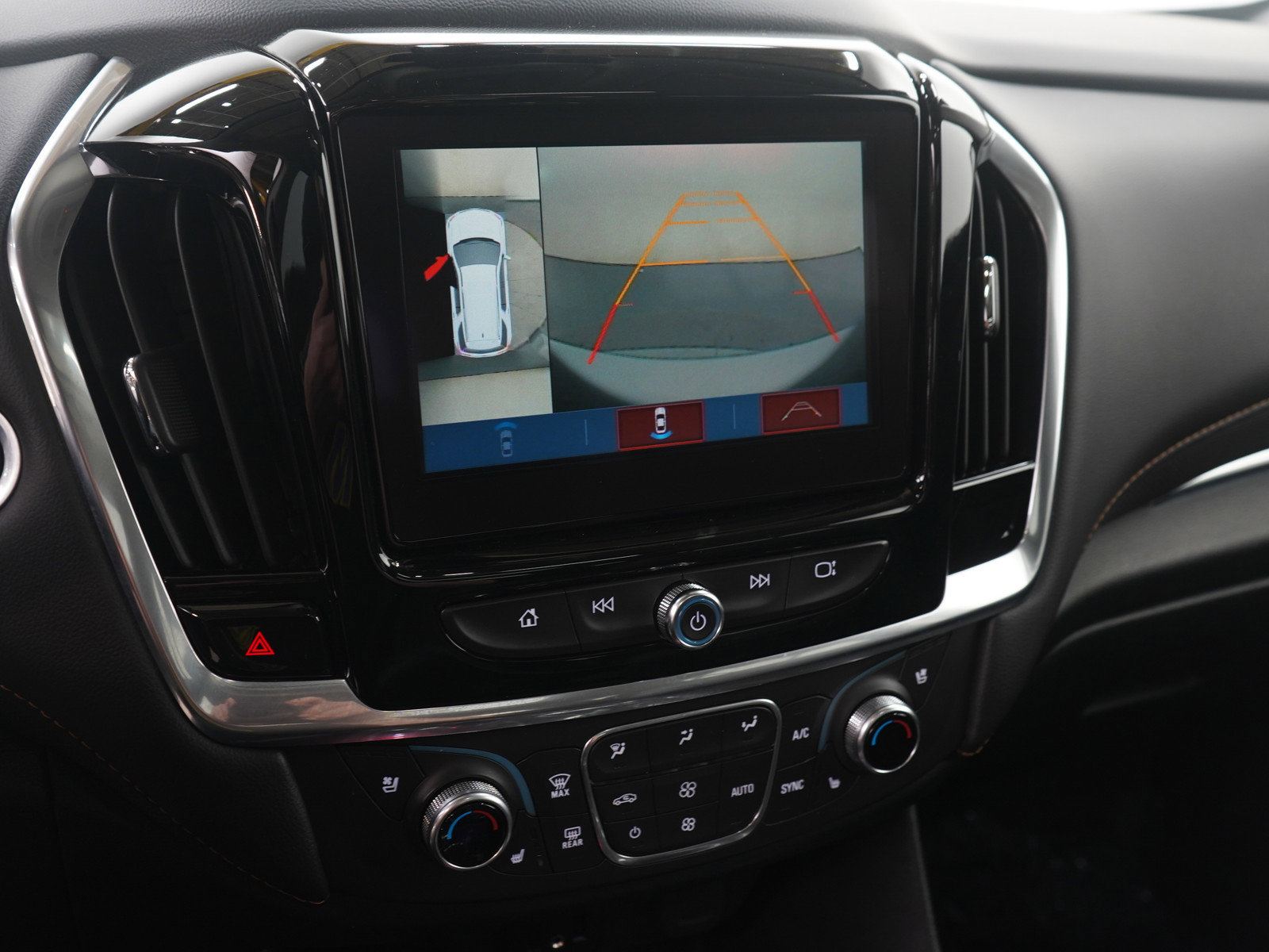 Used 2019 Chevrolet Traverse Premier w/ Redline Edition image 21