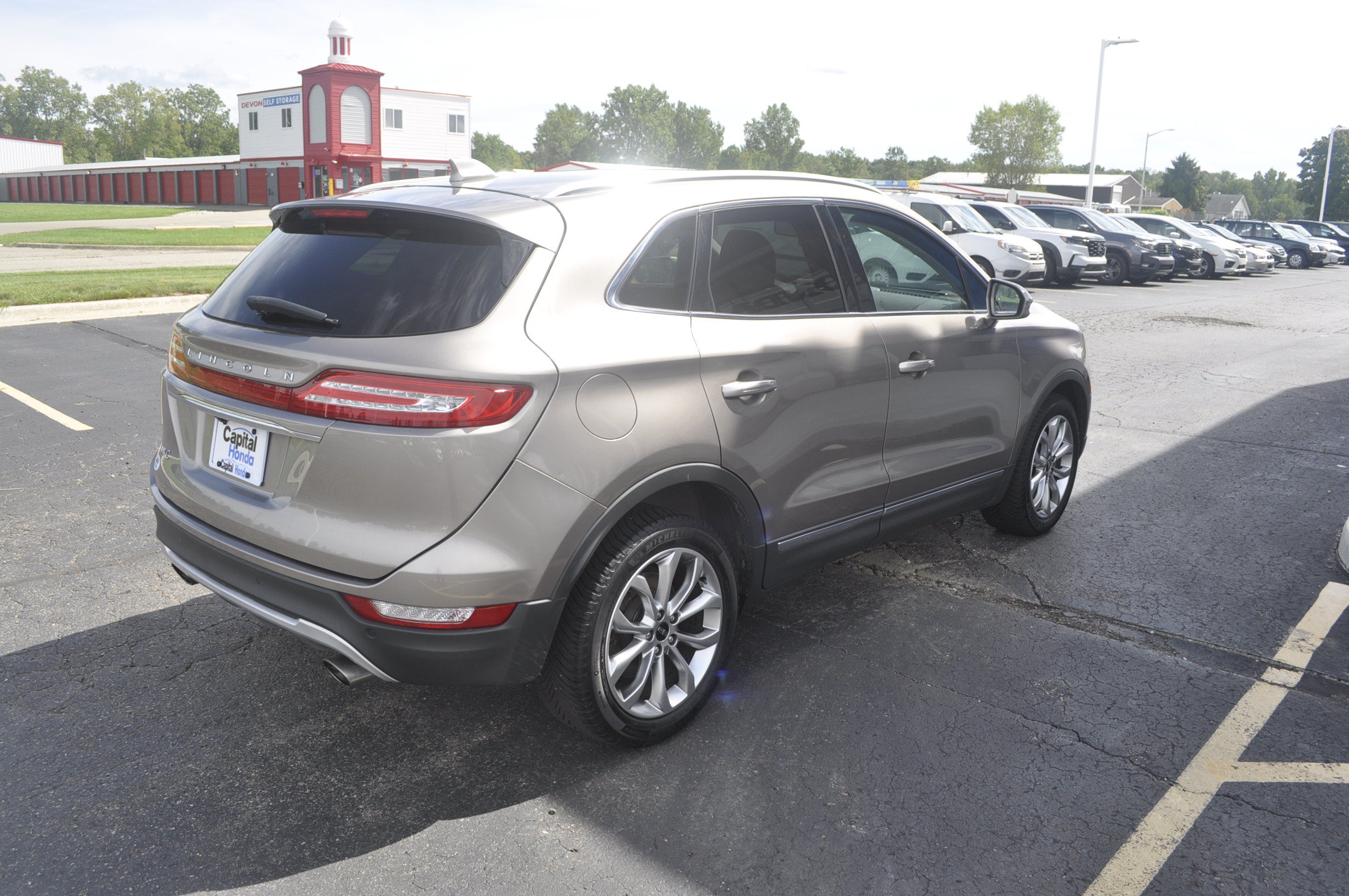 Used 2019 Lincoln MKC Select w/ Select Plus Package AWD/4WD image 7