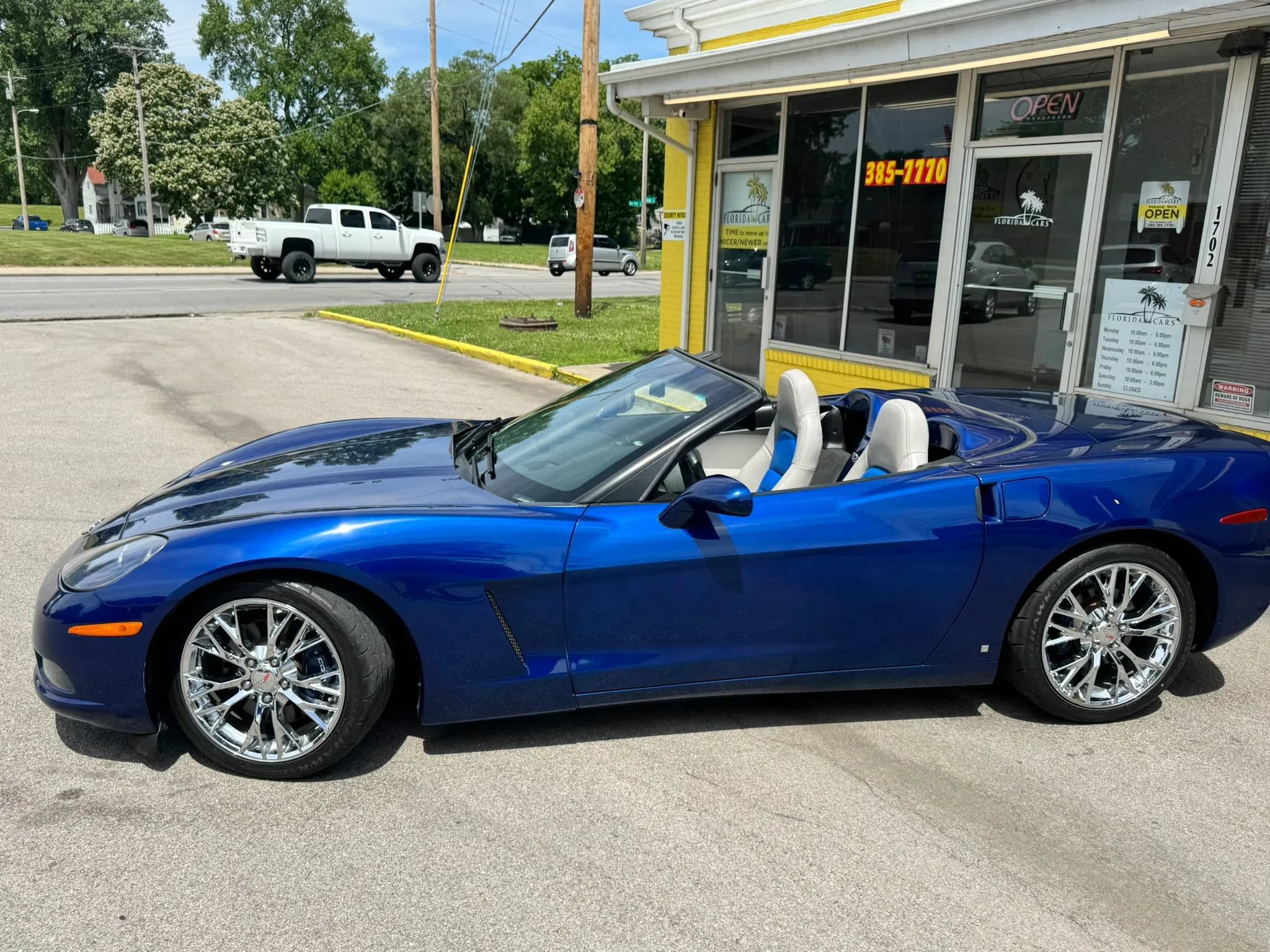 Used 2006 Chevrolet Corvette Convertible w/ Preferred Equipment Group RWD image 15