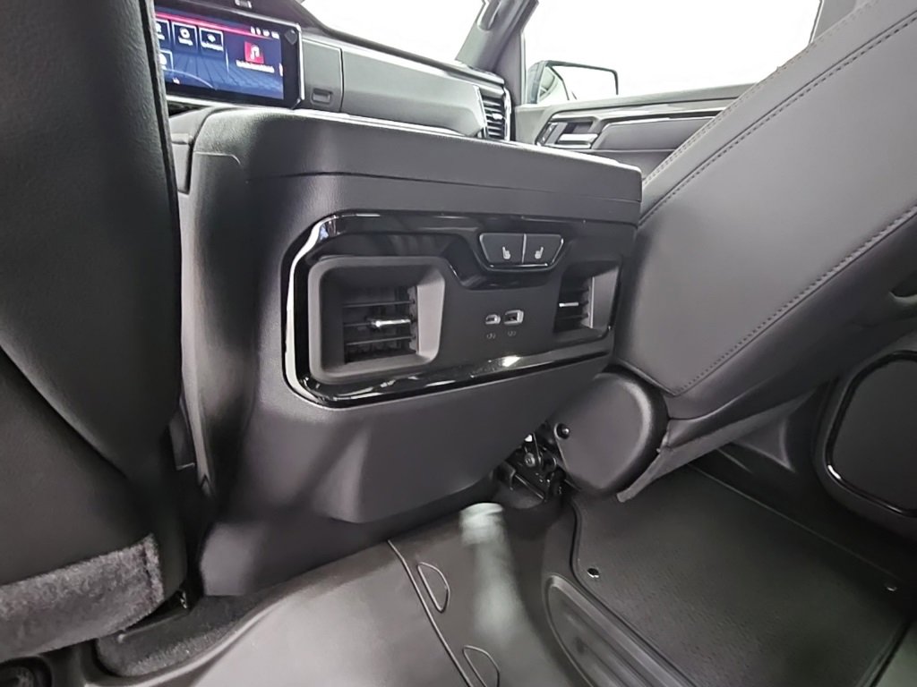 New 2026 GMC Sierra 1500 AT4 w/ AT4 Premium Package image 33
