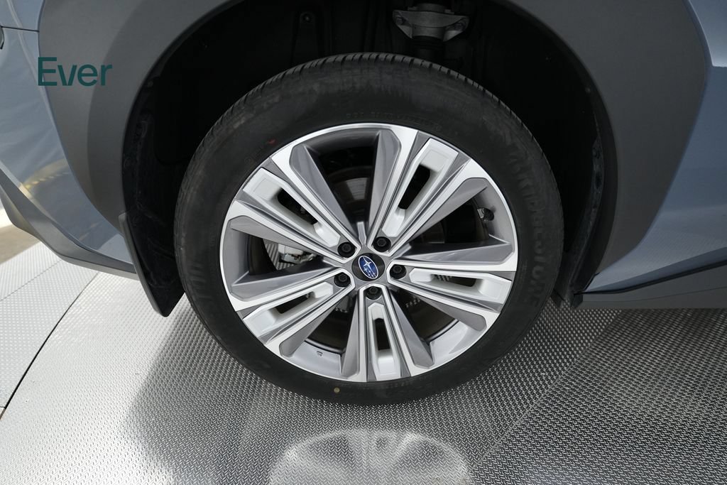 Used 2023 Subaru Solterra AWD image 9