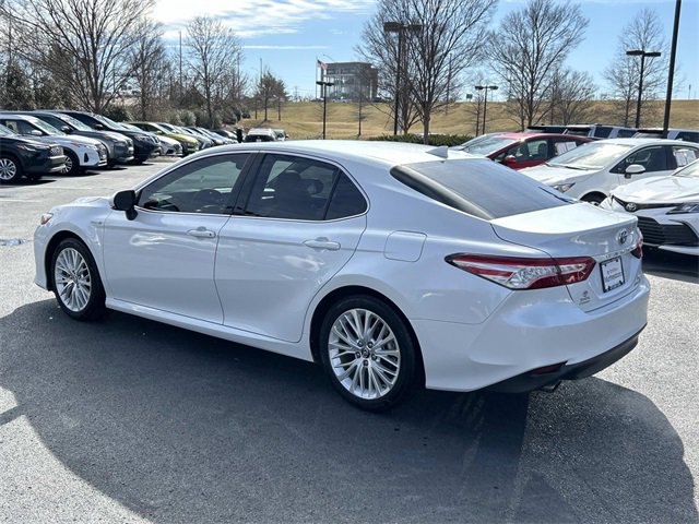 Used 2018 Toyota Camry XLE image 6