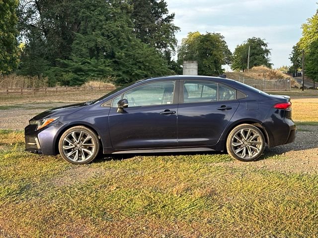 Used 2021 Toyota Corolla XSE w/ Carpet Mat Package (TMS) FWD image 6