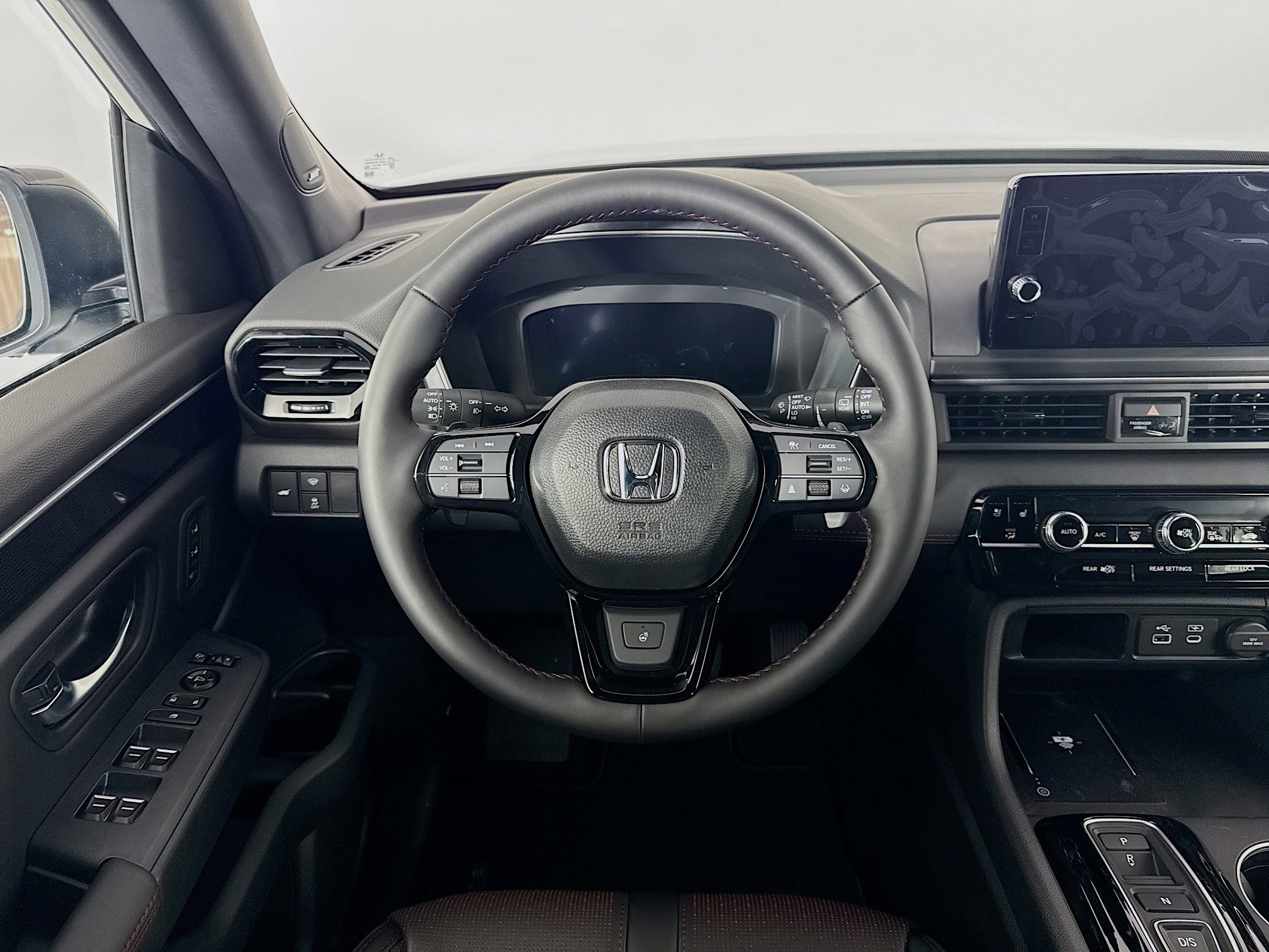 New 2025 Honda Pilot Black Edition image 24