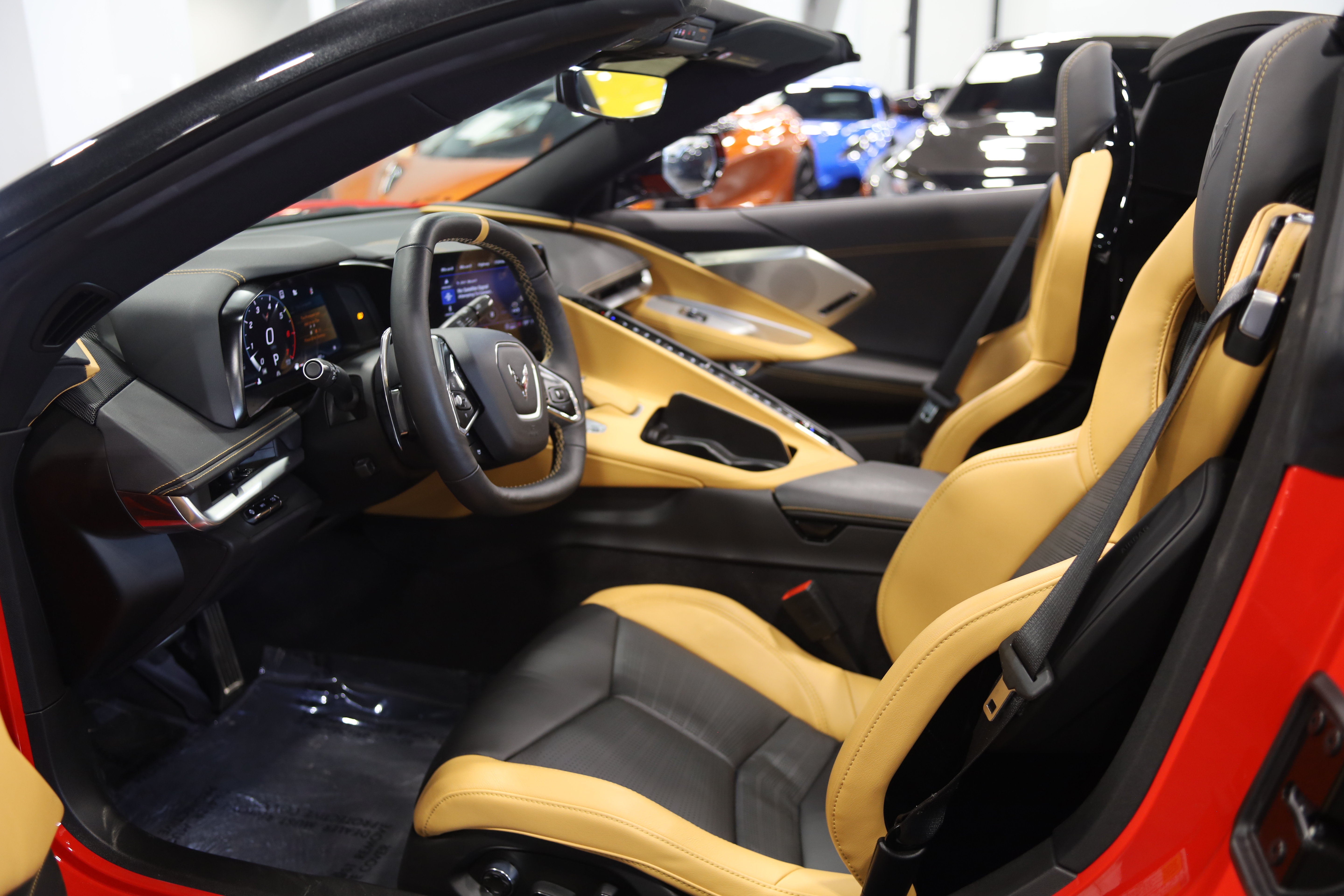 Used 2023 Chevrolet Corvette Stingray Preferred Conv w/ Z51 Performance Package RWD image 12