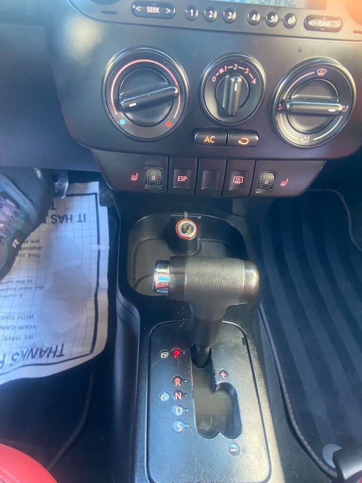 Used 2009 Volkswagen Beetle Blush image 8