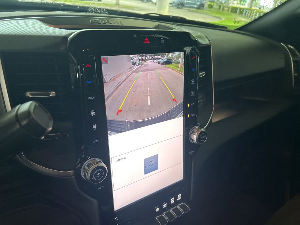 Used 2025 RAM 2500 Big Horn image 9