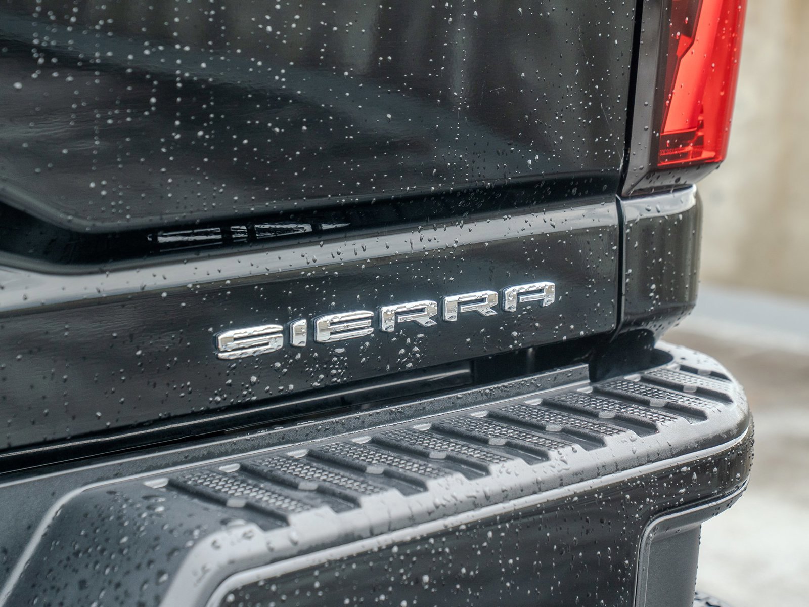 Used 2024 GMC Sierra 2500 Denali w/ Denali Reserve Package image 11