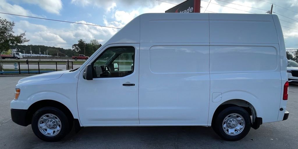 Used 2020 Nissan NV 2500 SV image 8