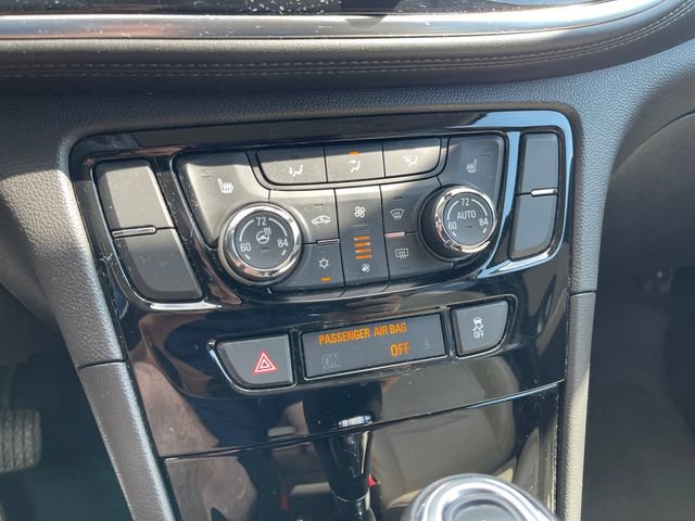 Used 2017 Buick Encore Essence FWD image 20