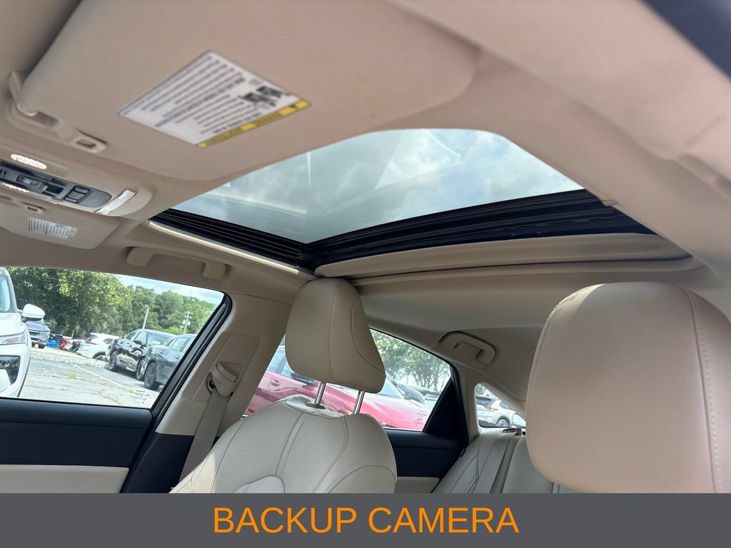 Used 2020 Toyota Avalon XLE w/ Moonroof Package FWD image 7