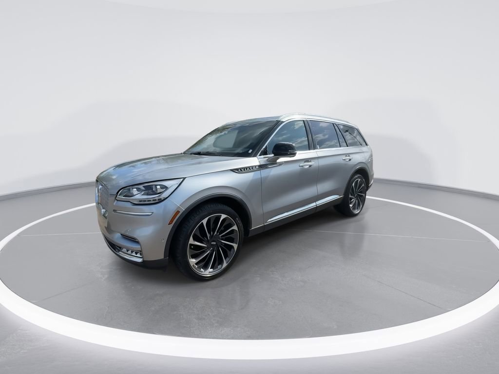 Used 2021 Lincoln Aviator Reserve w/ Equipment Group 202A image 4