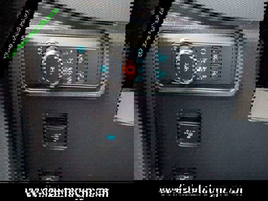 Used 2024 Ford Bronco Big Bend image 21