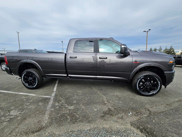 New 2027 RAM 2500 Laramie AWD/4WD image 2