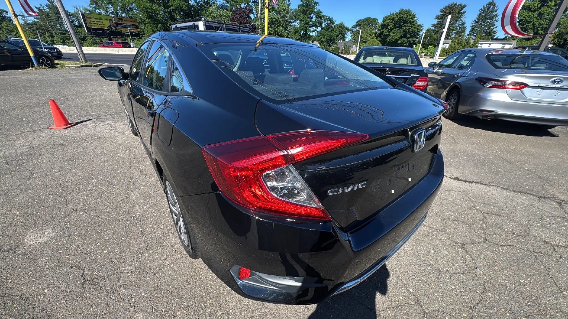 Used 2019 Honda Civic LX image 7