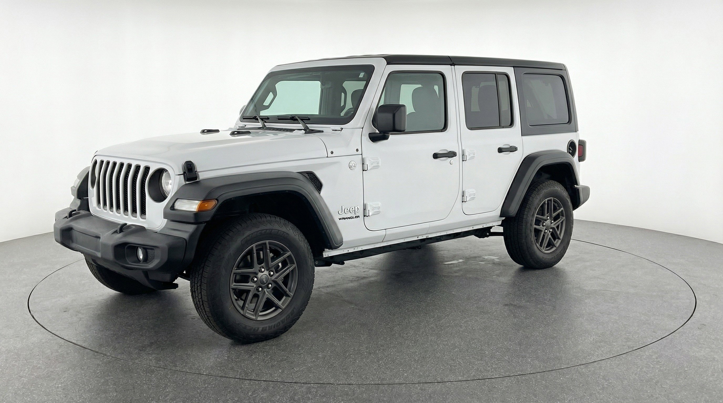 Used 2025 Jeep Wrangler Sport S image 3
