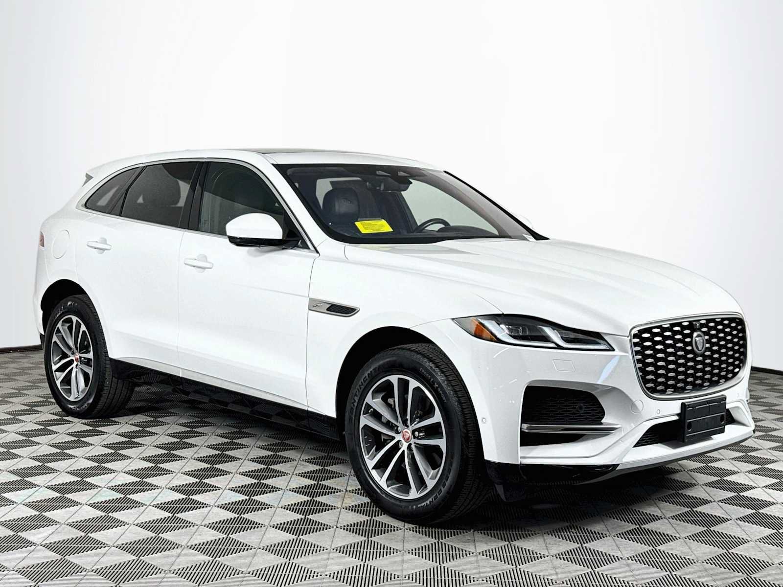 Used 2021 Jaguar F-PACE S AWD/4WD image 3
