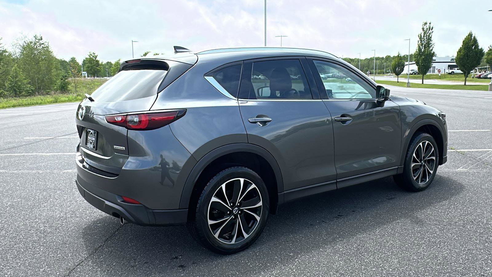 Used 2023 MAZDA CX-5 AWD 2.5 S w/ Premium Plus Pkg image 6